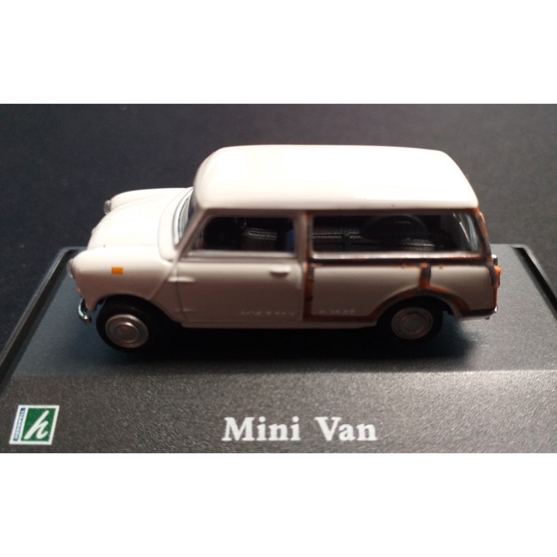 Cararama 711ND : Mini Van (White)